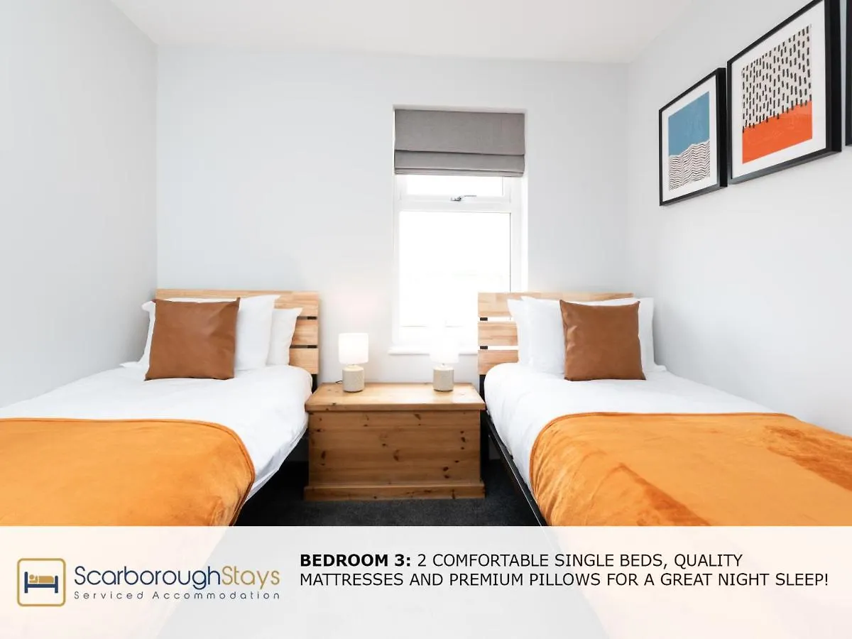 Scarborough Stays - Trafalgar Lodge - 4 Bedroomed House - Free Parking United Kingdom